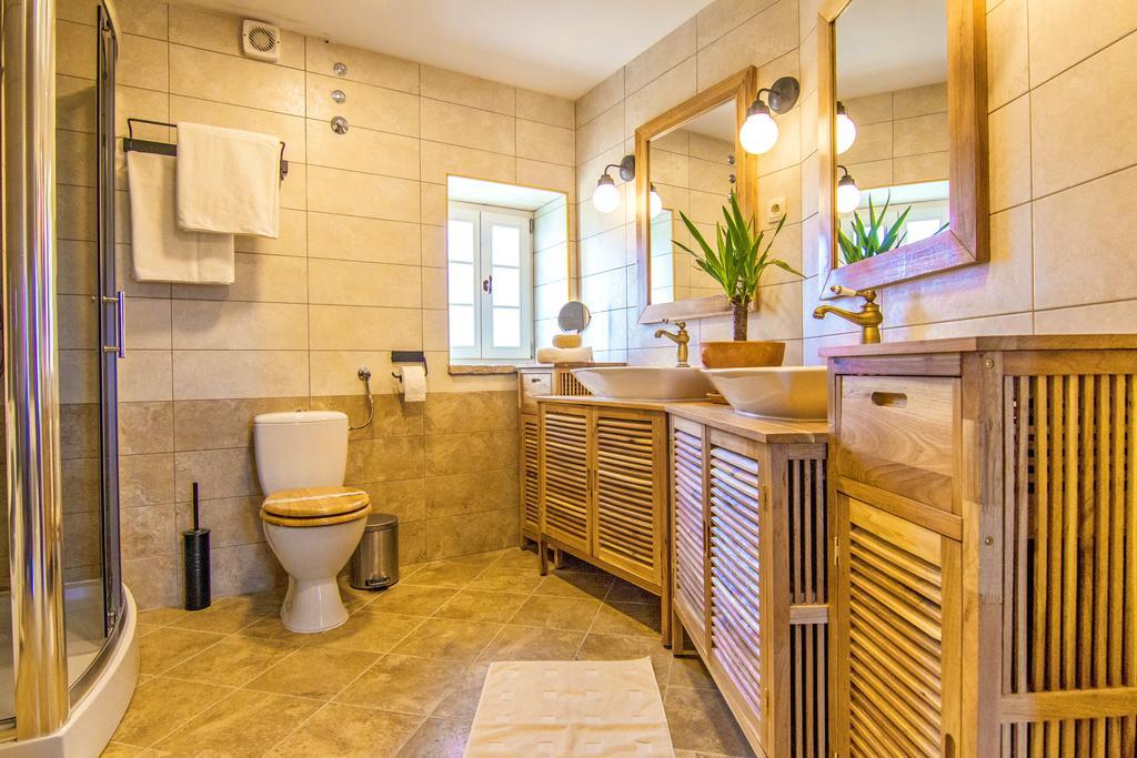 Vila Ca'pietra, Rustic Stone House Malinska