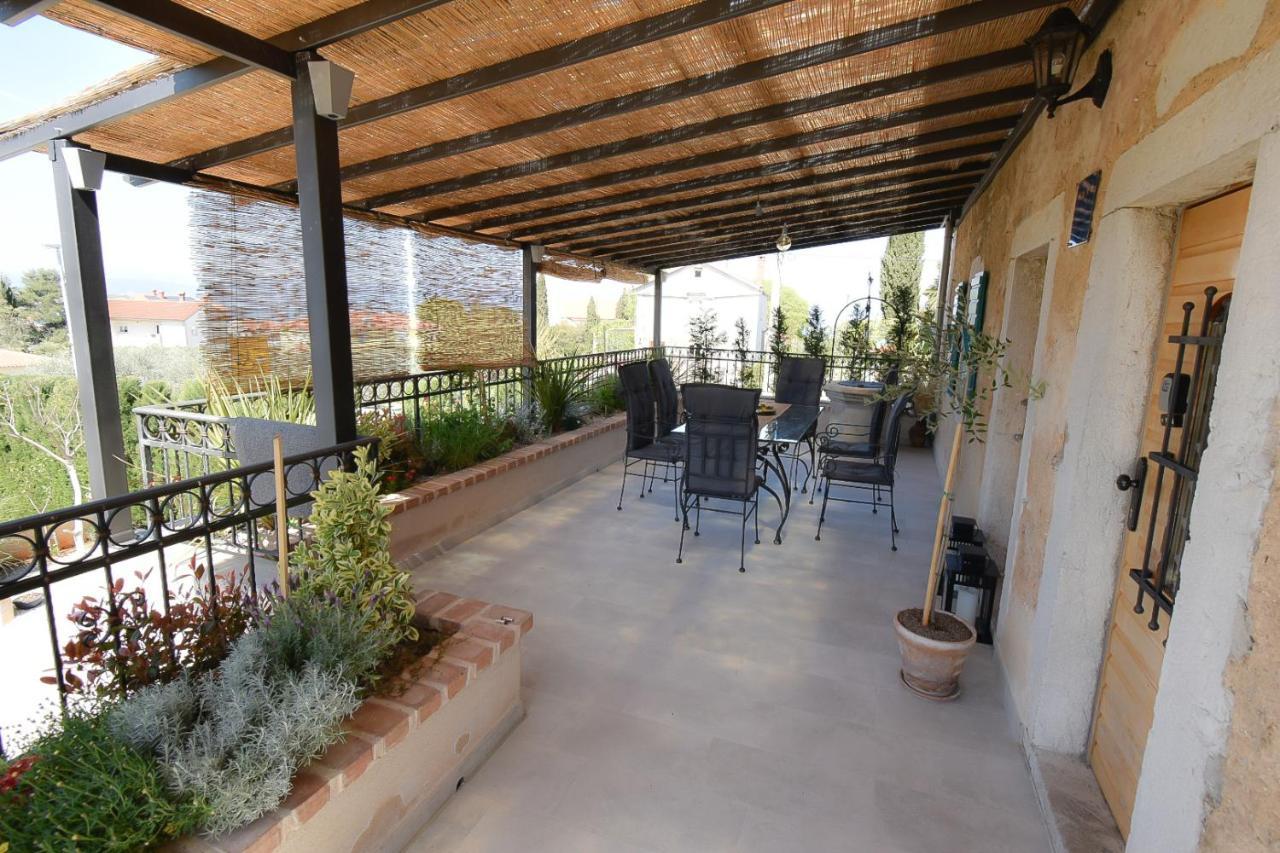 Ca'pietra, Rustic Stone House Villa Malinska